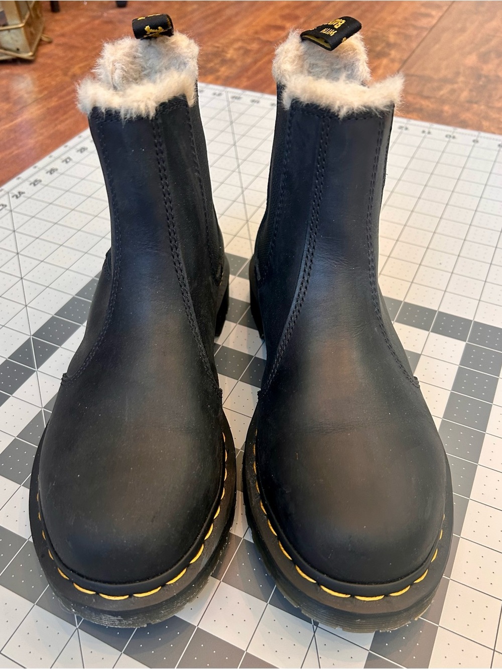 Doc Martens 2976 Lenore Faux Fur-Lined Chelsea Boots - Black Leather | Women’s 9